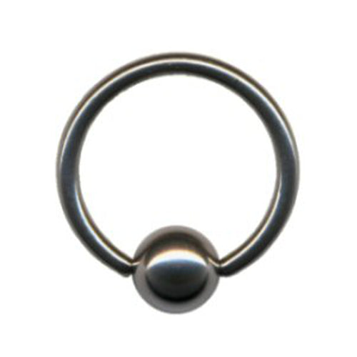 Ball Closure Ring aus Chirurgenstahl.