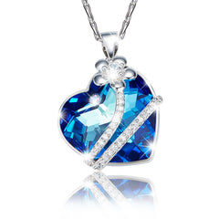 Halskette "Blumenherz " Zirkonia Kristall Herz Blume Anhänger und funkelnden Strass Steinchen 925er Silber