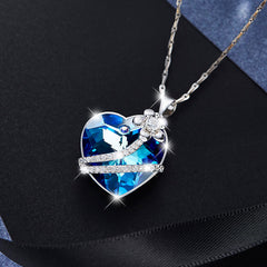 Halskette "Blumenherz " Zirkonia Kristall Herz Blume Anhänger und funkelnden Strass Steinchen 925er Silber