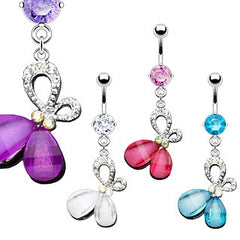 Bauchnabelpiercing mit elegantem Schmetterling und Zirkonia