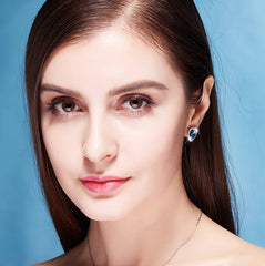 Ohrstecker mit funkelnden blauen Zirkonia Herz in 925er Silber Ohrschmuck